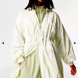 Halle Berry for Sweaty Betty Parka